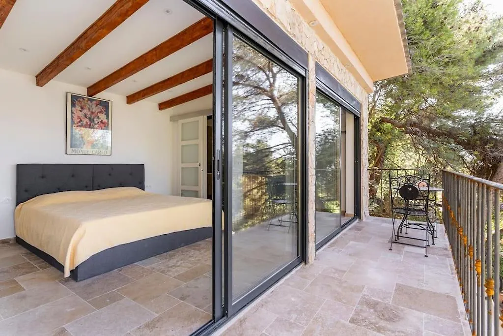 Maison Exceptionnelle ロクブリュヌ＝カップ＝マルタン 別荘